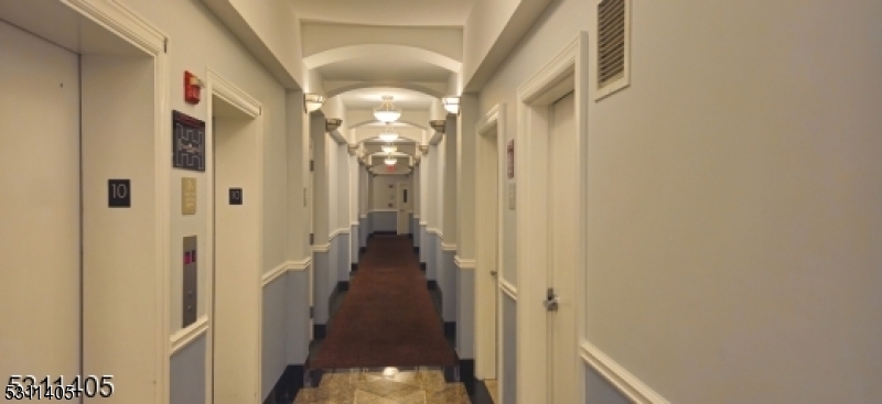 EMPIRE VIEW - Residential