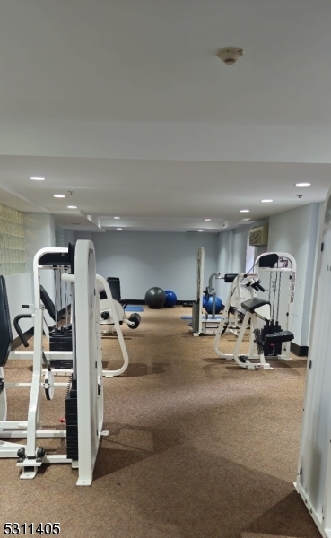 EMPIRE VIEW - Residential