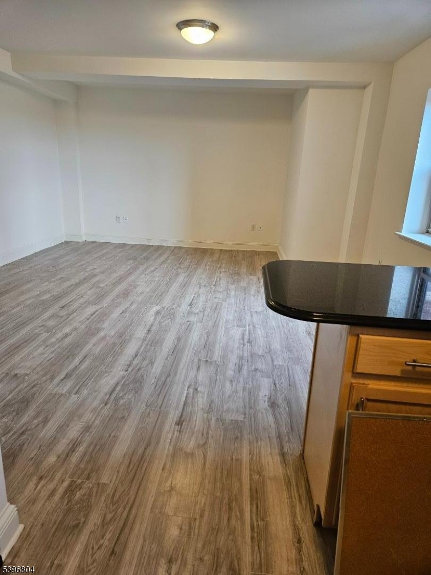 EMPIRE VIEW - Residential