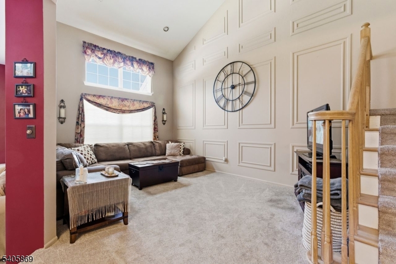 PEACHTREE VILLAGE - Residential