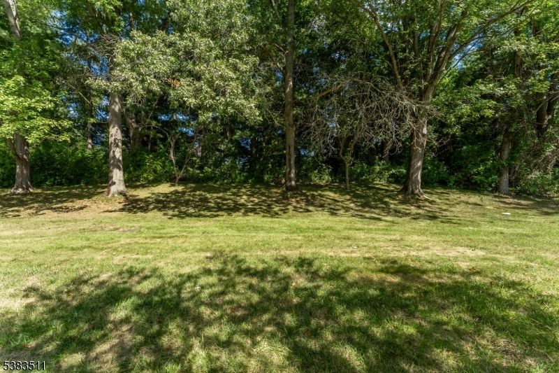 Mendham Commons - Residential Lease