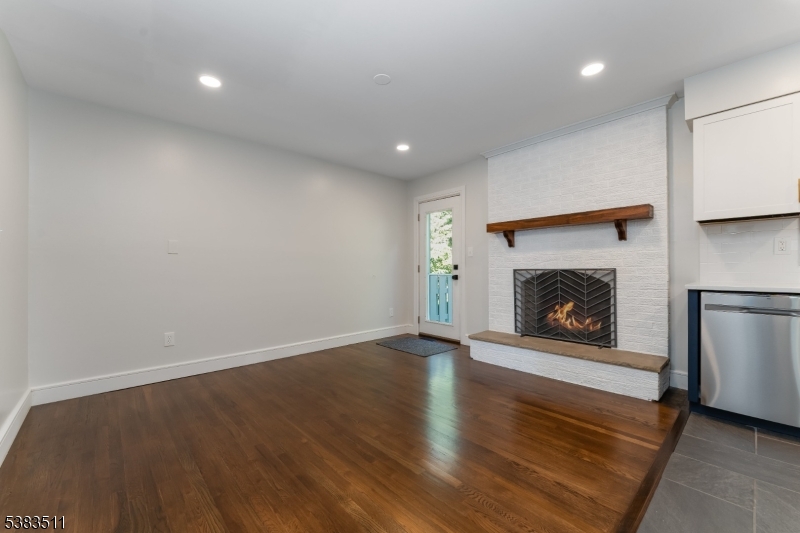 Mendham Commons - Residential Lease