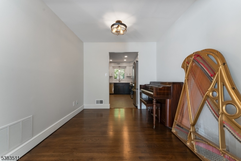 Mendham Commons - Residential Lease