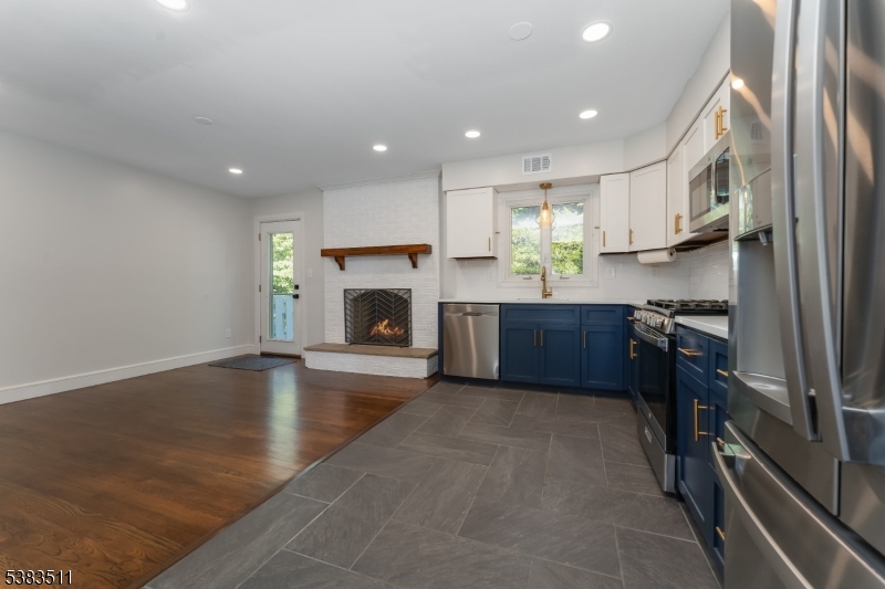 Mendham Commons - Residential Lease