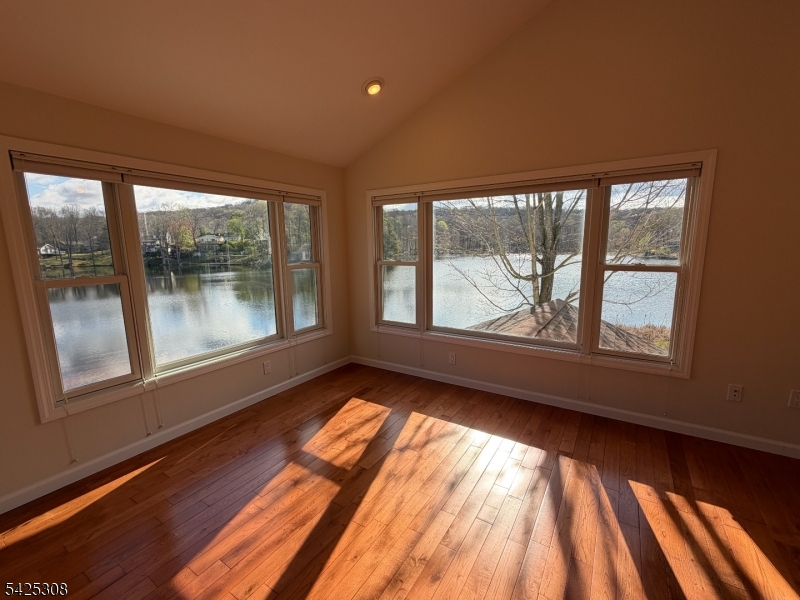 Lake Saginaw - Residential