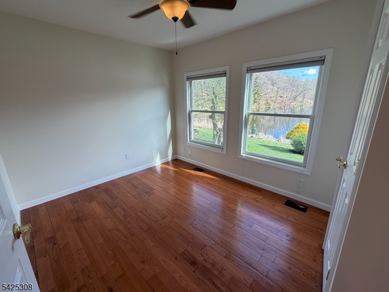 Lake Saginaw - Residential