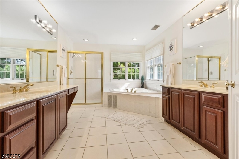 Cherry Valley Country Club - Residential