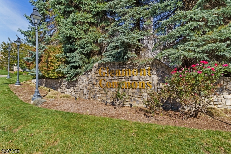 Glenmont Commons - Residential