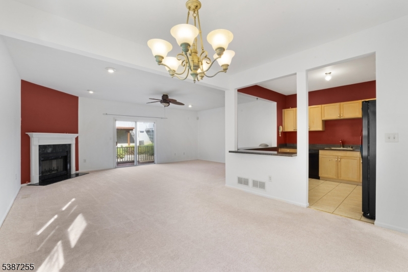 Glenmont Commons - Residential