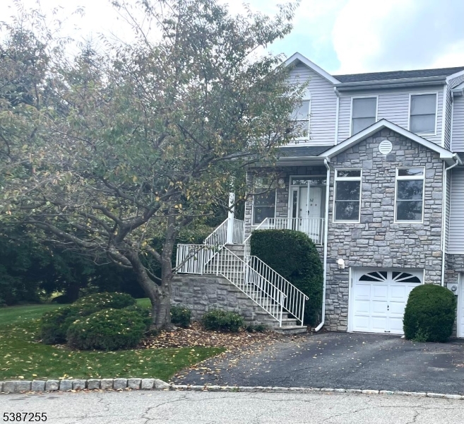 Glenmont Commons - Residential