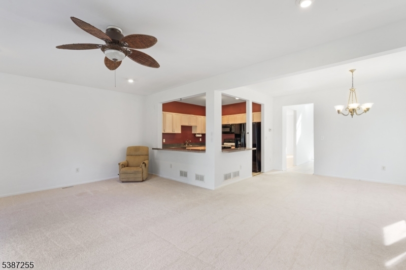 Glenmont Commons - Residential