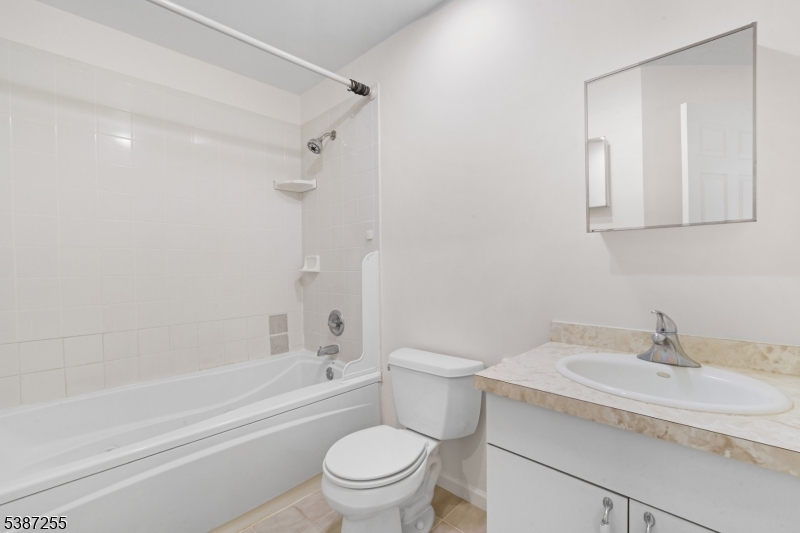 Glenmont Commons - Residential