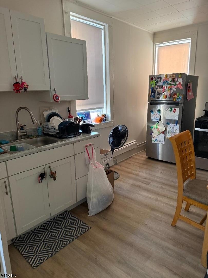 Silver Lake - Residential Income