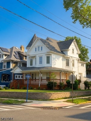 262 ANDERSON ST # 2, HACKENSACK, NJ 07601 - Image 5322eae4aab7a887bb60d2c05b61490f/2647573409