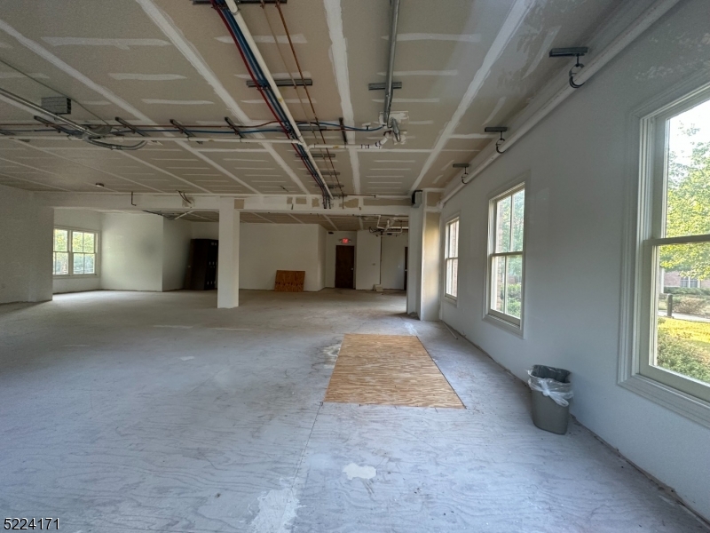 Red School house - Commercial Sale