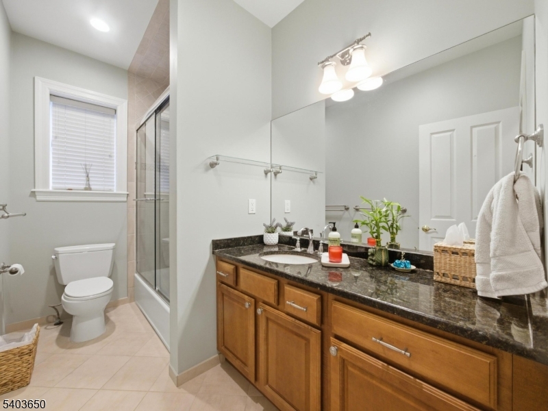 Summit - Residential Lease