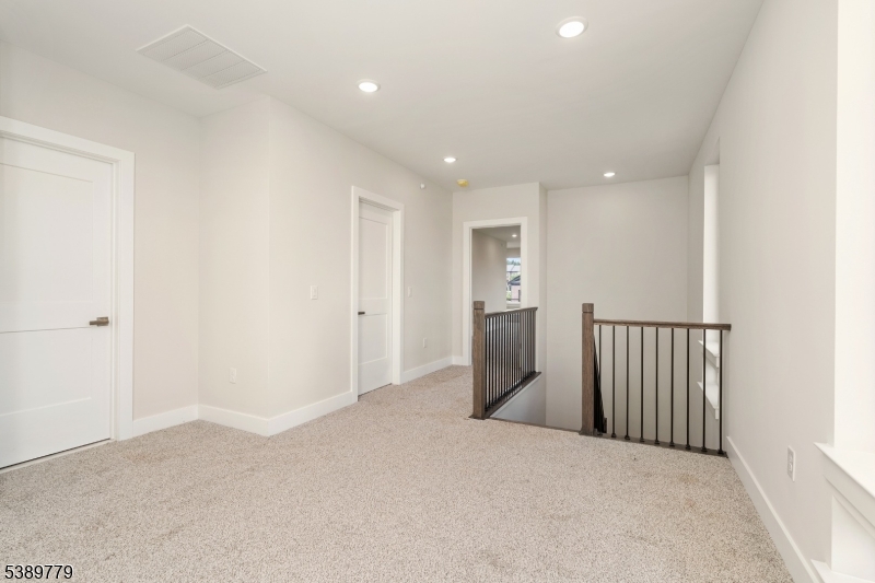 Villas at Montgomery Cross - Residential