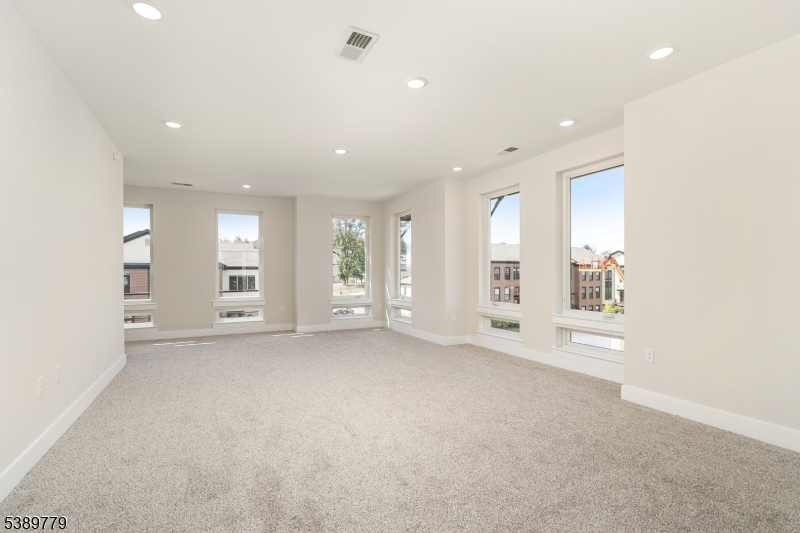 Villas at Montgomery Cross - Residential