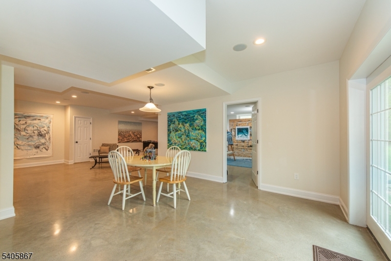 Morris Hunt - Residential