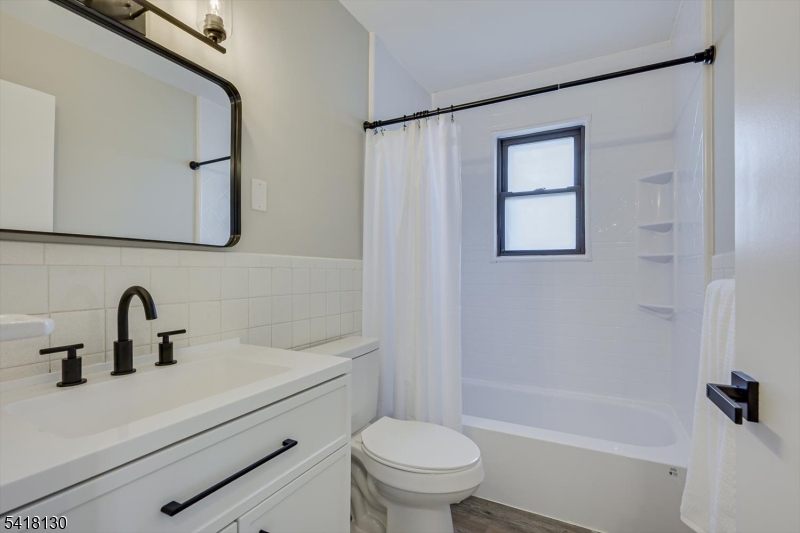 Sharon Gardens - Residential