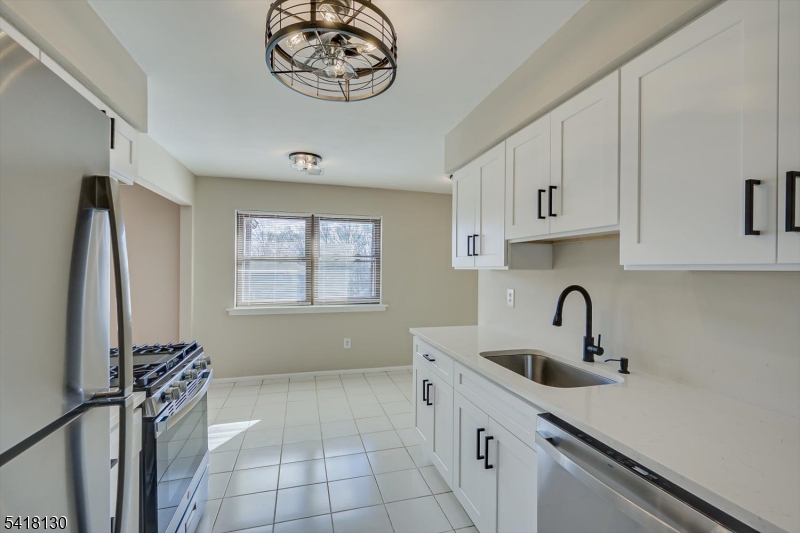 Sharon Gardens - Residential