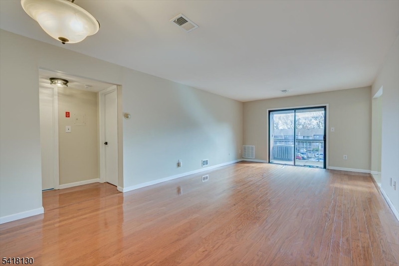 Sharon Gardens - Residential