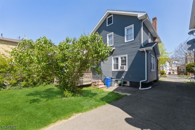 Ampere Bloomfield - Residential