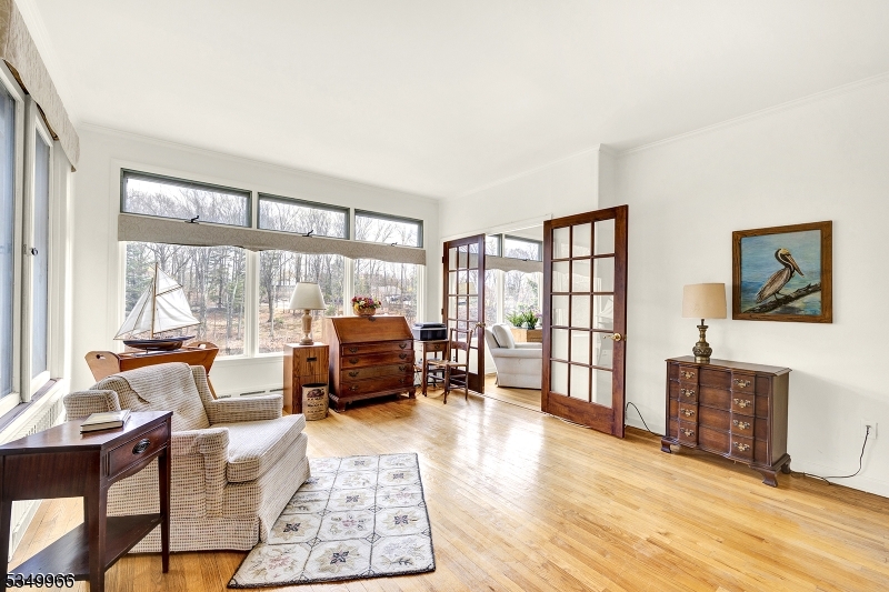 Parsippany-Troy Hills Twp., New Jersey 07005, United States, 3 Bedrooms Bedrooms, ,2 BathroomsBathrooms,Residential,Pending,108876