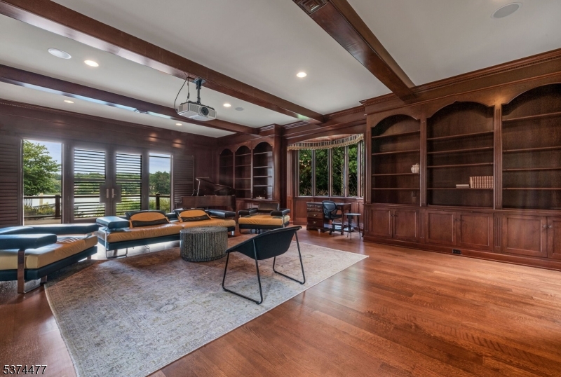 Urban Farms - Residential