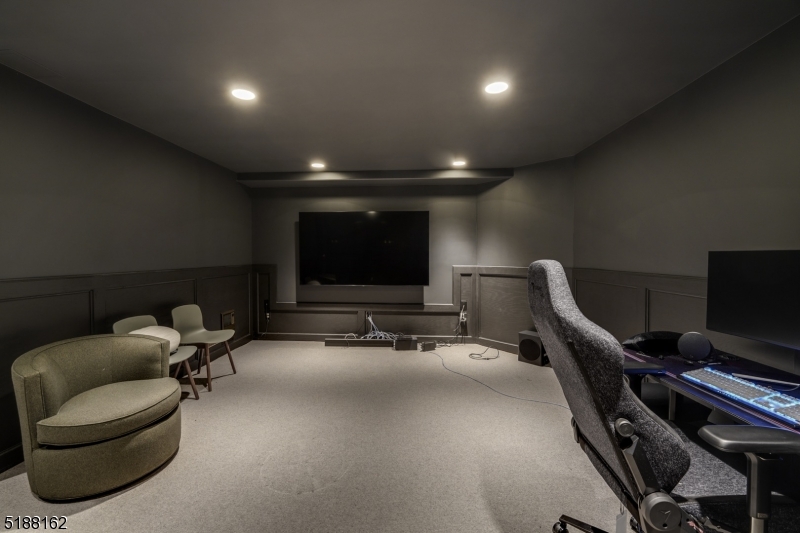 Hill Section - Residential