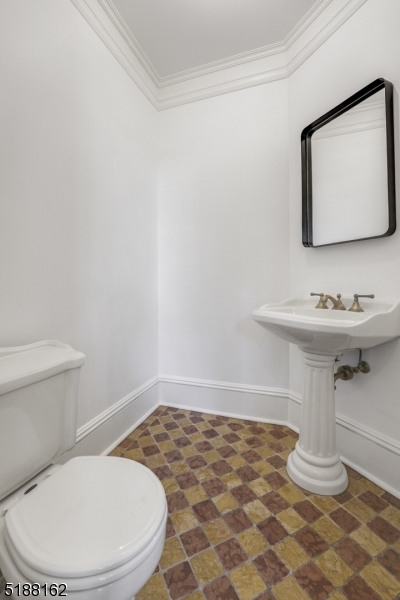 Hill Section - Residential