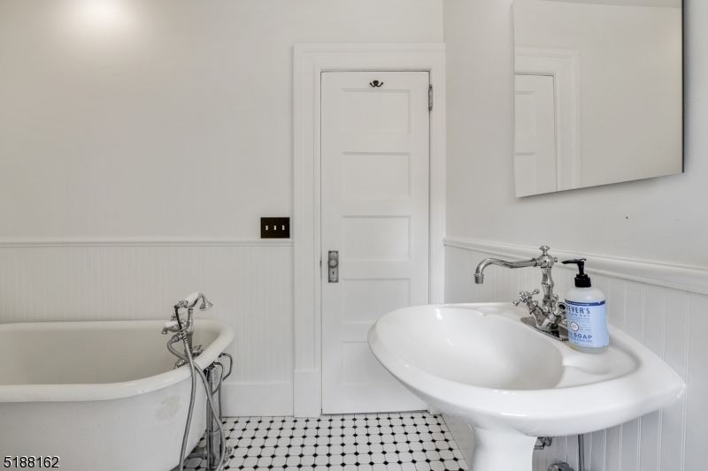 Hill Section - Residential