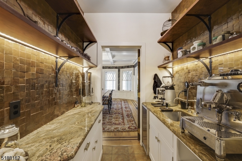 Hill Section - Residential