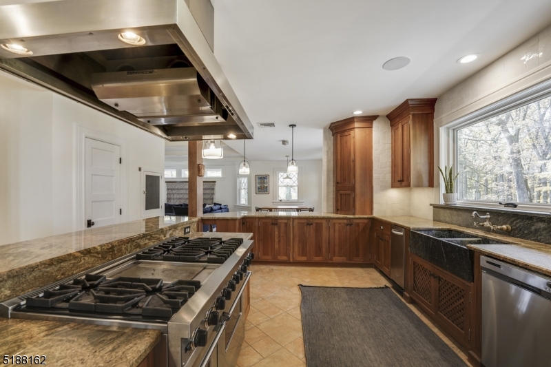 Hill Section - Residential