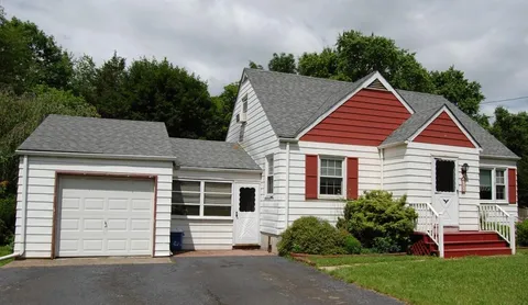 MLS: 3956944