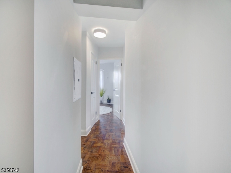 Harrison Park Towers - Residential