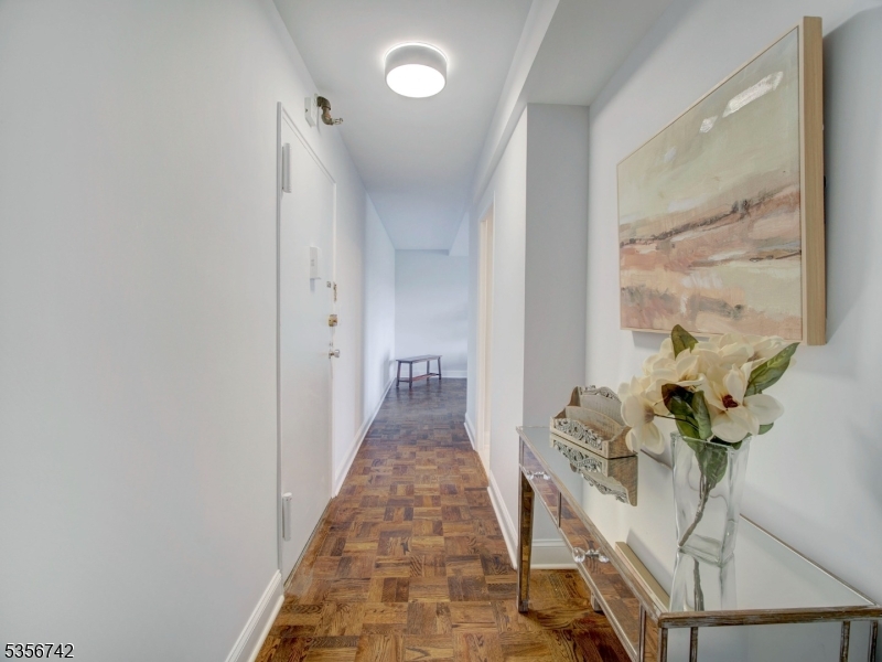 Harrison Park Towers - Residential