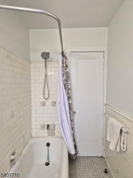 Mount Prospect Manor - Residential