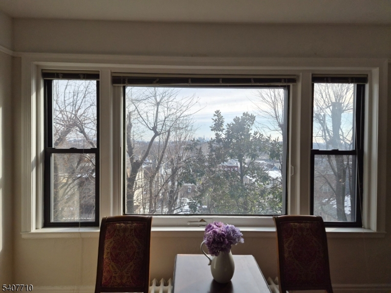 Mount Prospect Manor - Residential