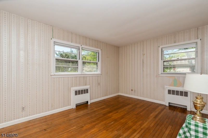 Whitehouse Station - Residential