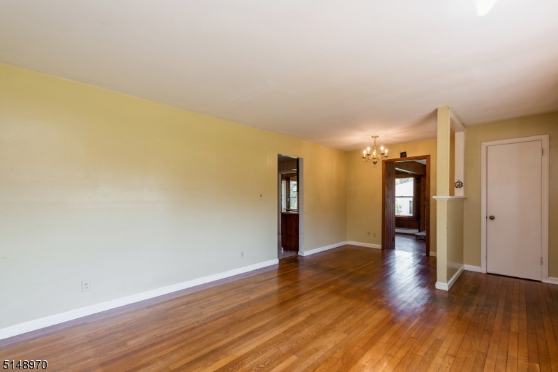 Whitehouse Station - Residential