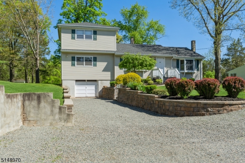 Whitehouse Station - Residential