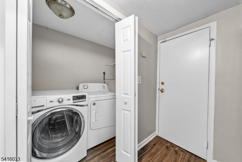 Lindsley Heights - Residential