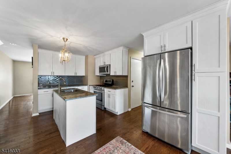 Lindsley Heights - Residential