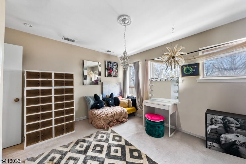 Lindsley Heights - Residential