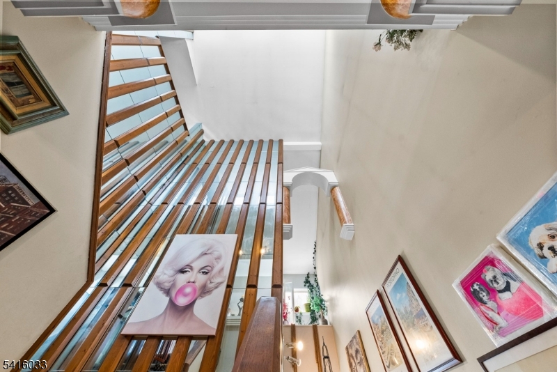 Lindsley Heights - Residential