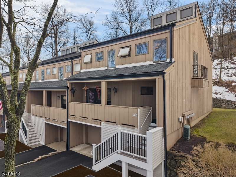 Lindsley Heights - Residential