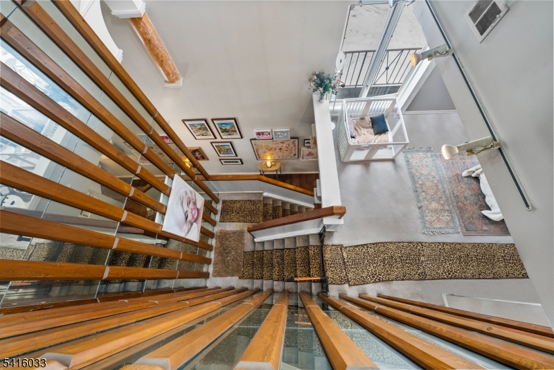 Lindsley Heights - Residential