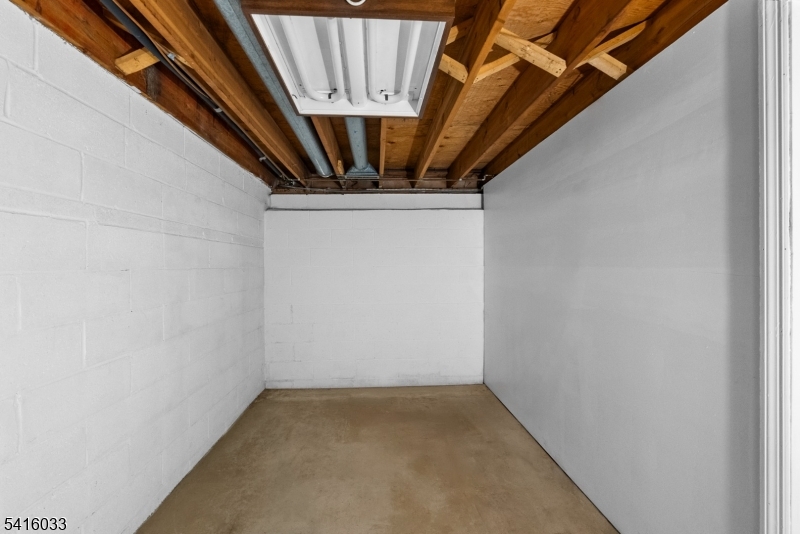 Lindsley Heights - Residential