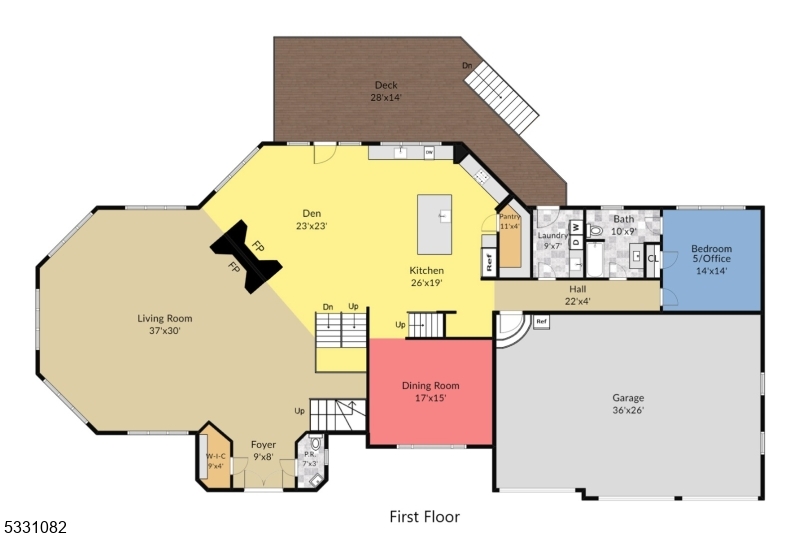 Main image without alt text